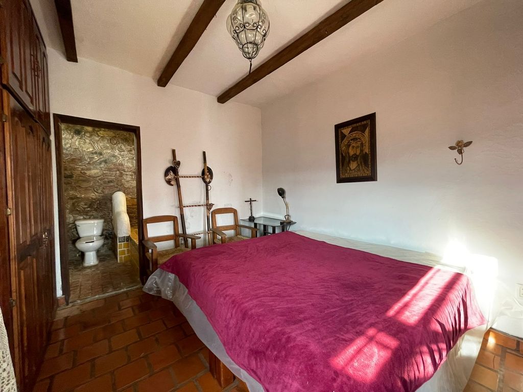 CASA EN VTA CON VISTA  Y CON LOCAL REST. INDE