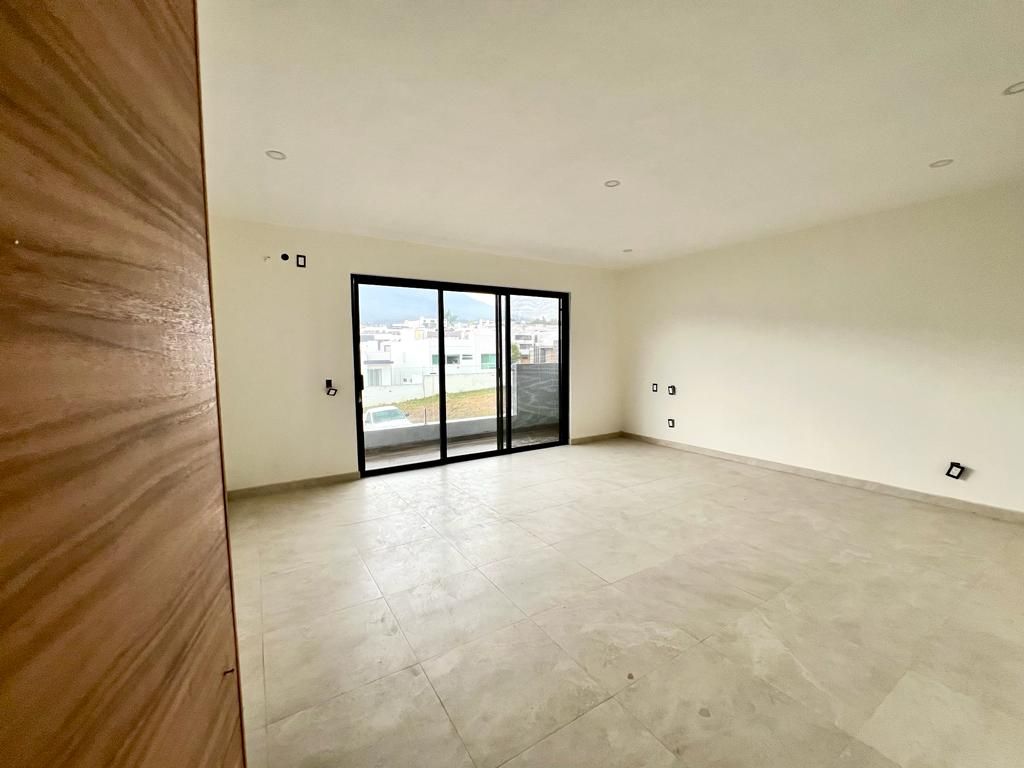 Casa En Venta En Los Robles, Zapopan