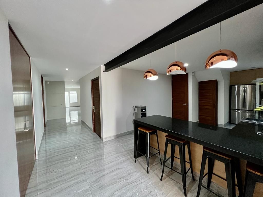 Casa En Venta En Ciudad Del Sol, Zapopan, Jalisco.