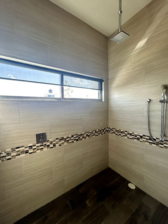 CASA EN RENTA ZONA COUNTRY