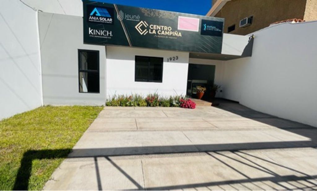 Consultorio u oficina en RENTA en La Campiña