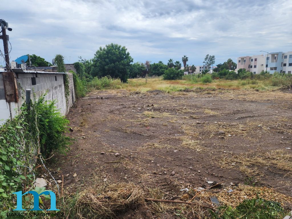 TERRENO EN VENTA ZONA AEROPUERTO