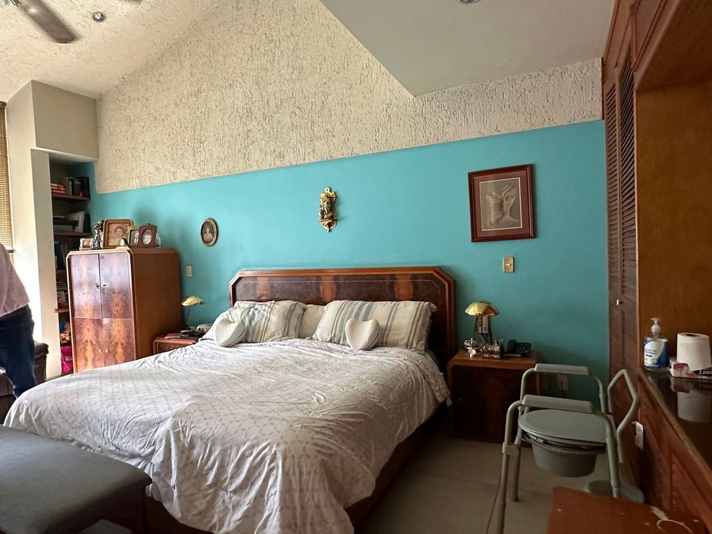 CASA EN RENTA IDEAL PARA OFICINA A PUERTA CERRADA