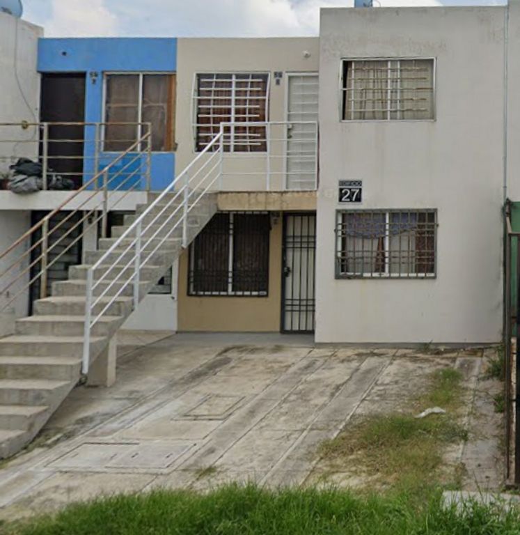 CASA DÚPLEX EN VENTA EN FRACC. PUESTA DEL SOL – TLAJOMULCO