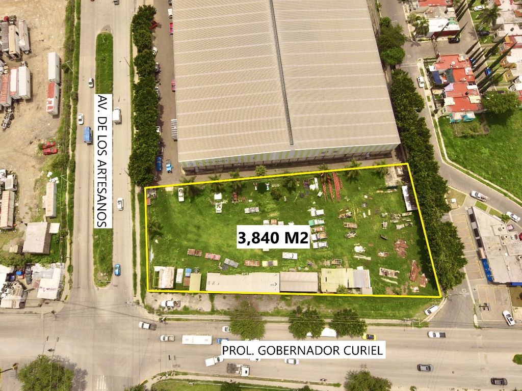 TERRENO EN ESQUINA EN VENTA EN COLONIA LOMAS DEL CUATRO, TLAQUEPAQUE