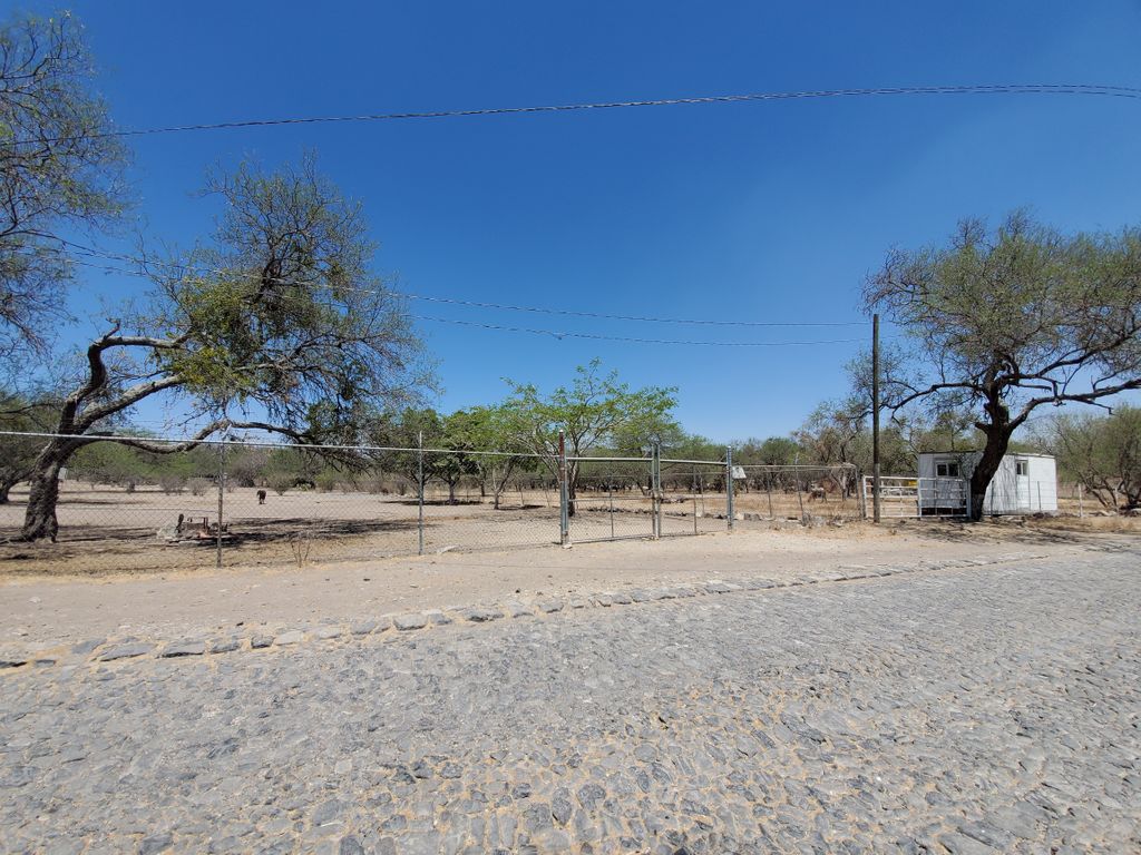 TERRENO EN VENTA EN IXTLAHUACAN DE LOS MEMBRILLOS