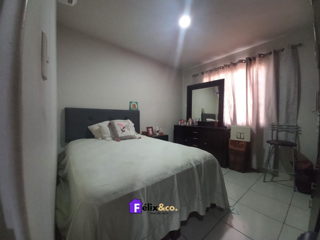Casa Semi amueblada en renta en Portalegre por calle Cerrada
