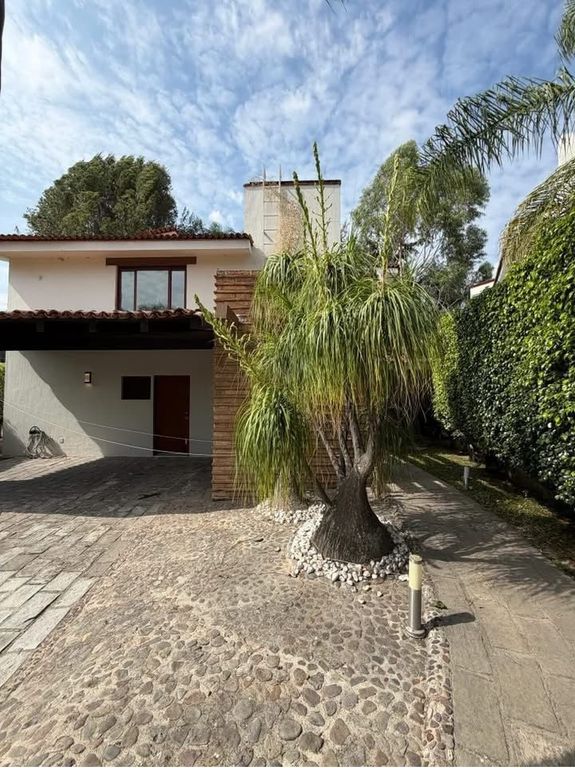 Casa en Renta Hacienda del Oro $35,000