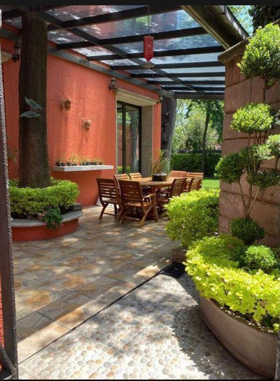 SBR / HERMOSA CASA EN VENTA TLAPAN CENTRO