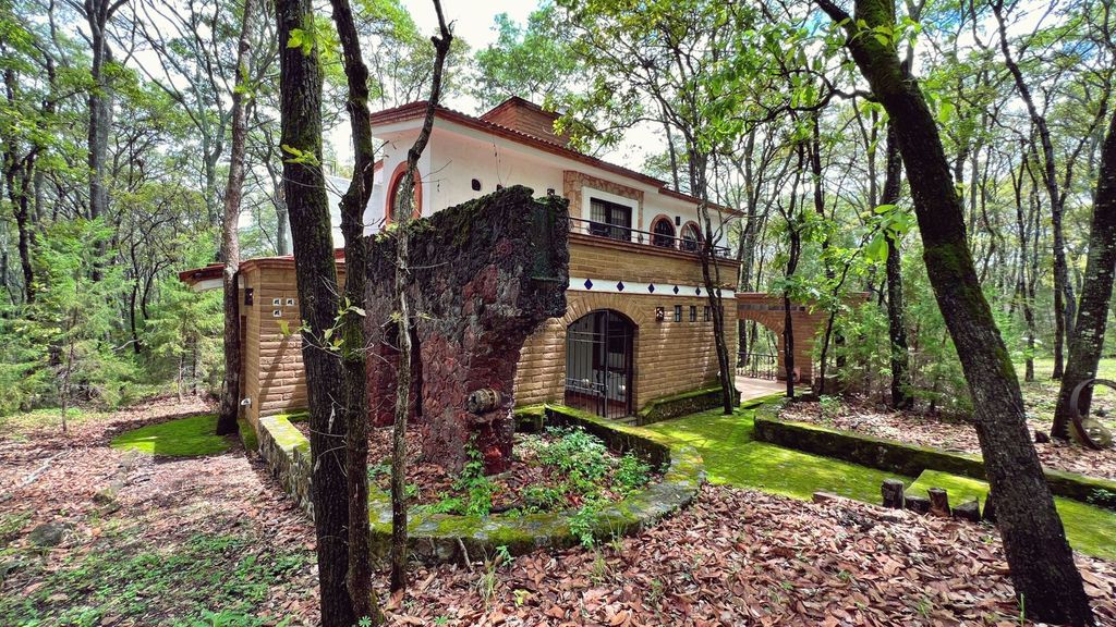 Casa en Venta en col. Reserva de los Encinos en Teuchitlán Jalisco