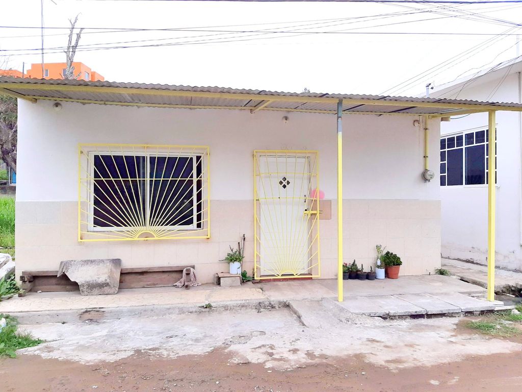 SE VENDE CASA EN EL PREDIO