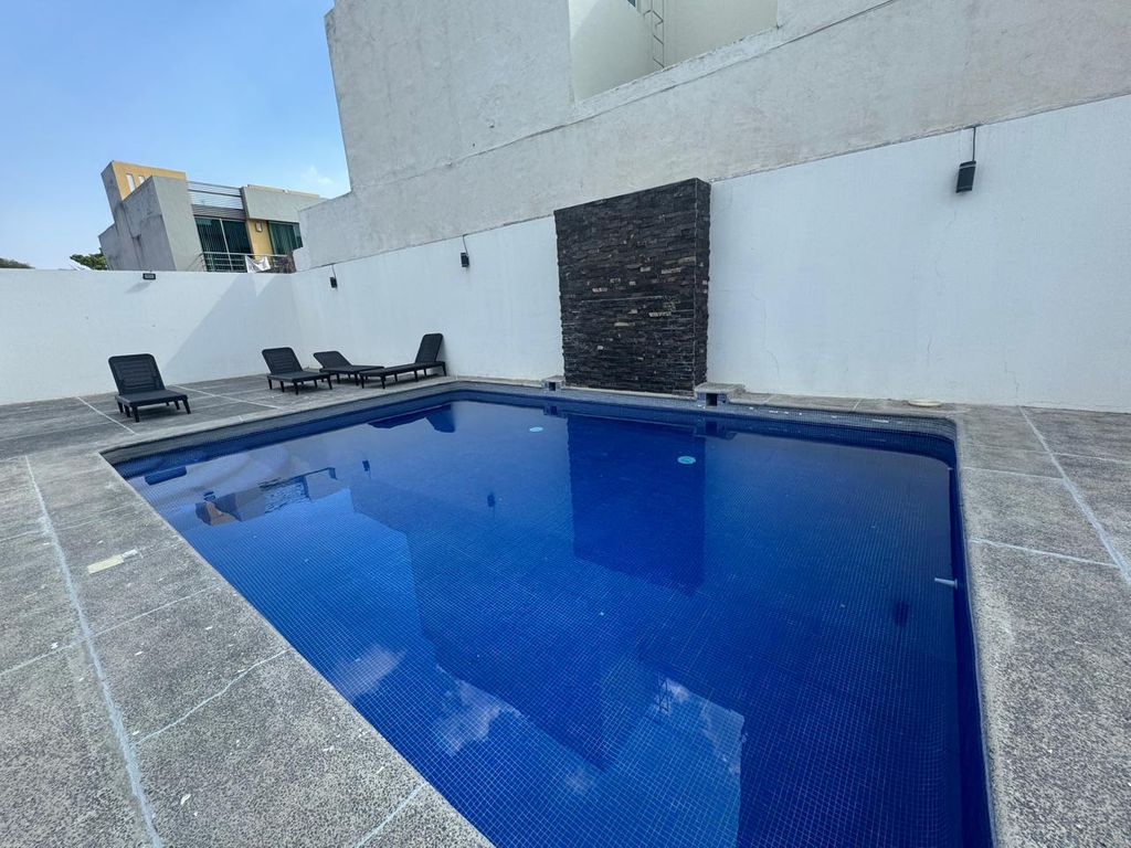 Renta Depa amueblado en zona real, enfrente del TEC torre liben. zapopan, Jalisco.