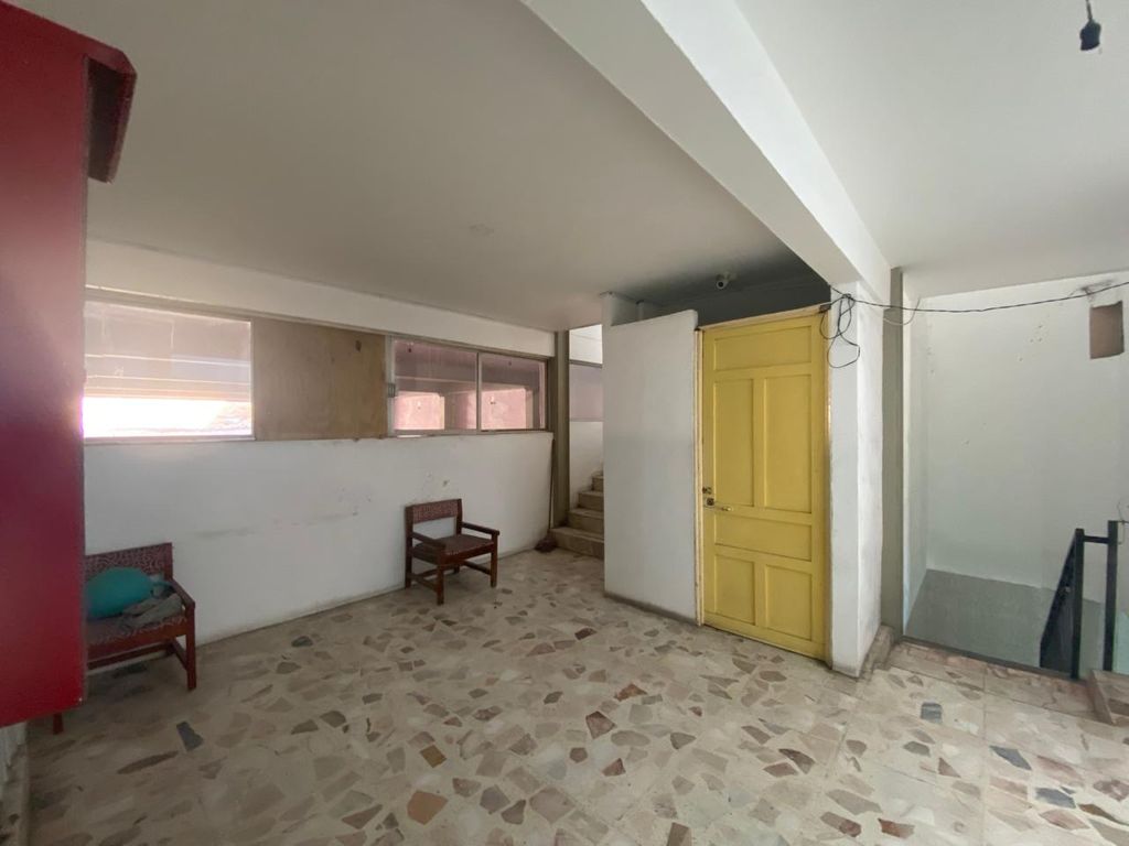 Analco,  Guadalajara centro, edificio en venta.