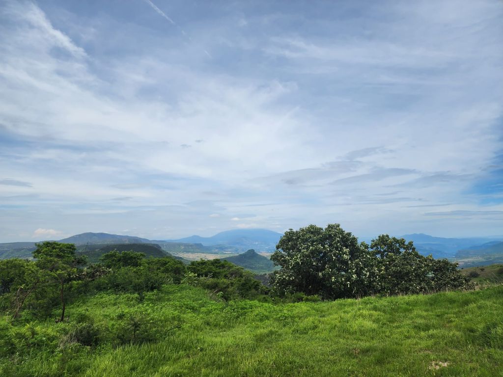 TERRENO EN VENTA COL. SANTA LUCIA ZAPOPAN, JAL.