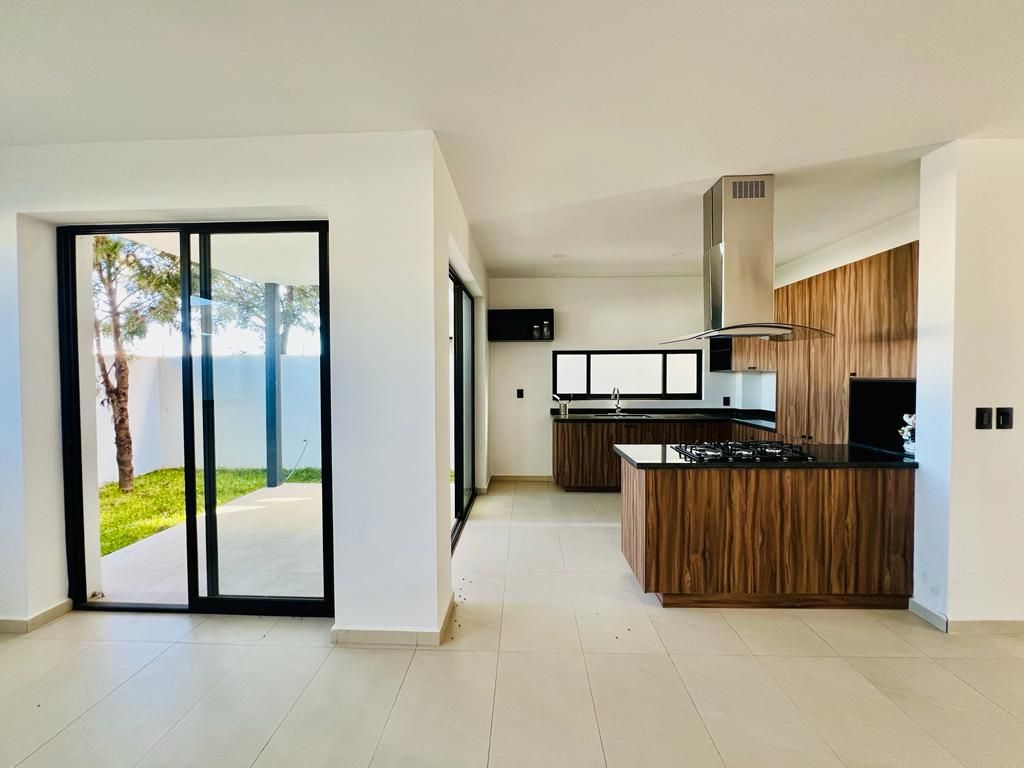 Casa En Vente En Parques Vallarta Coto Abedul