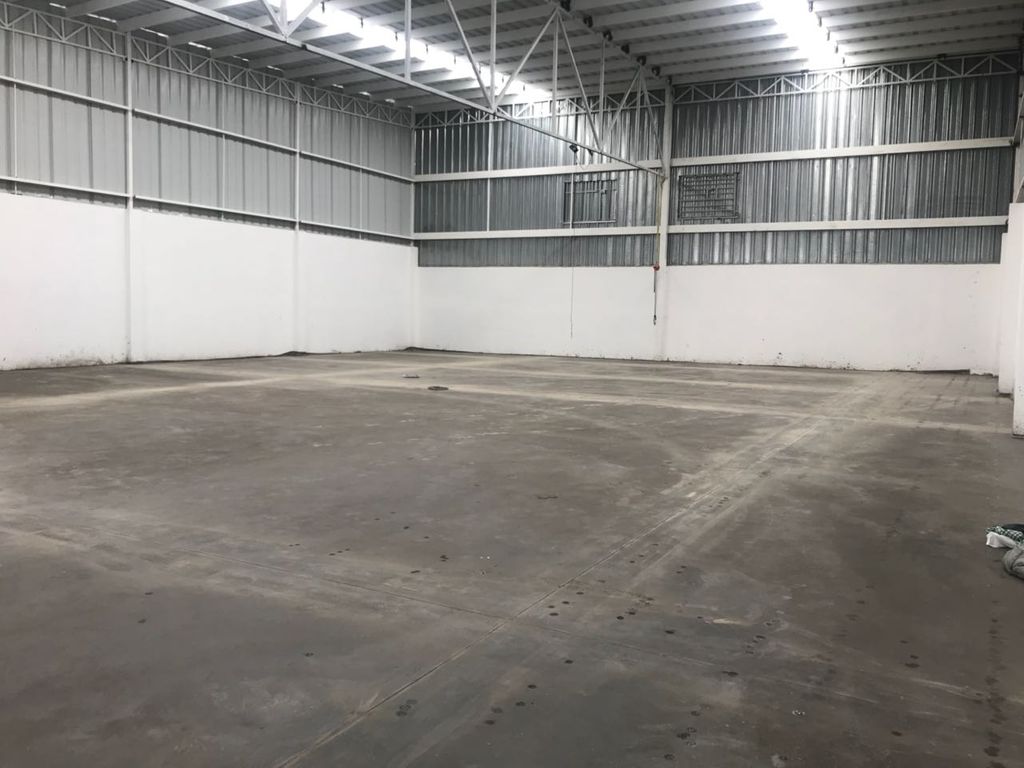 Bodega en renta 600 m2 en Col. artesanos, Tlaquepaque, Jalisco