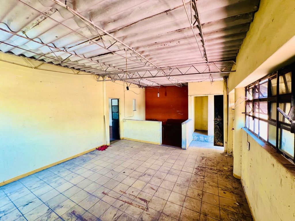 Casa En Venta En Colonia El Retiro, Guadalajara