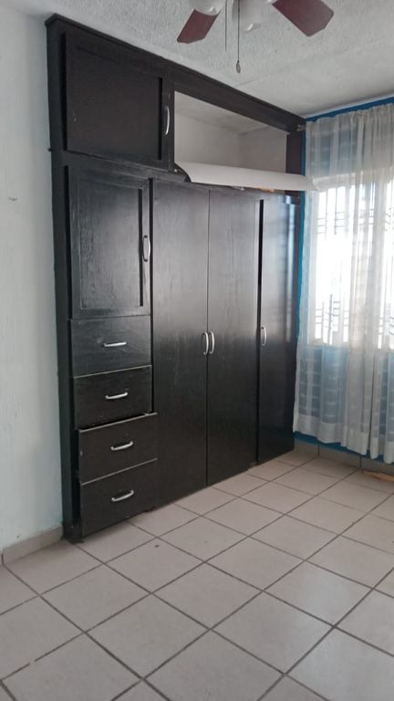 CASA EN VENTA EN BOSQUES DE TONALA