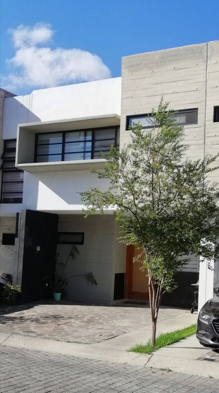 Casa en venta en Punta de Otero, Zapopan - Wiggot