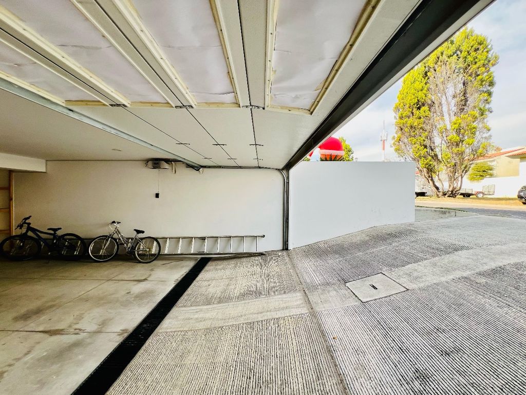 Casa En Venta En Jardin Real