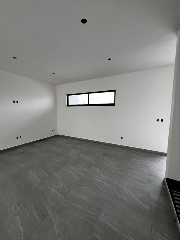 VENTA DE CASA NUEVA EN SAN ISIDRO JURIQUILLA  VC195