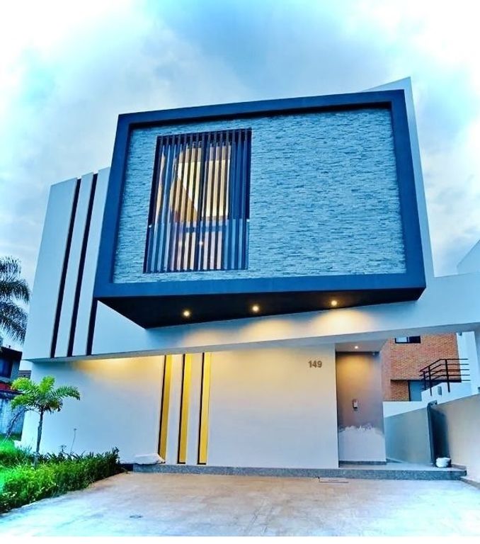Hermosa Residencia en Solares coto Sendeira $12,700,000