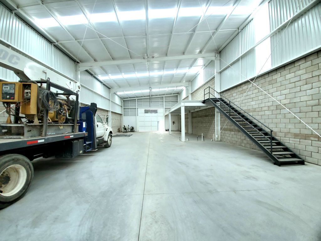 Bodega en Venta en Lopez Mateos Sur, Tlajomulco