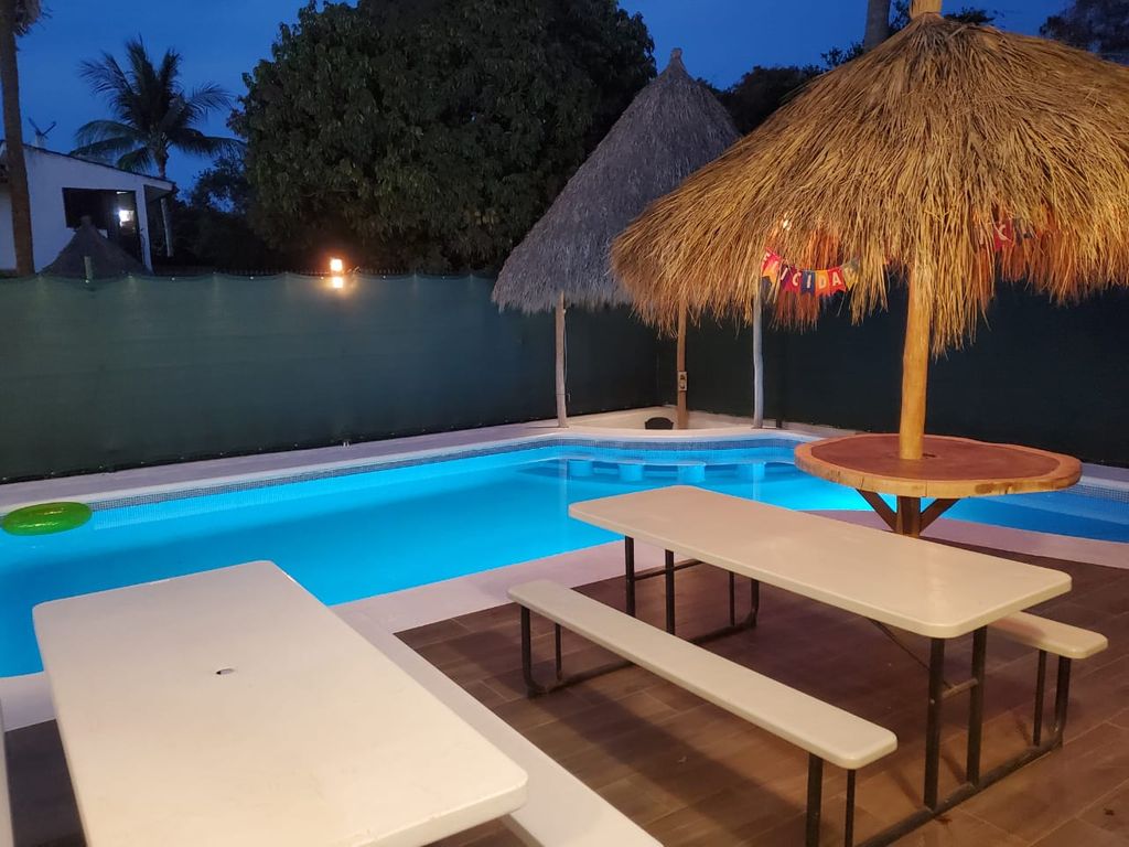 Beautiful 5 bedroom + pool House at Nuevo Vallarta