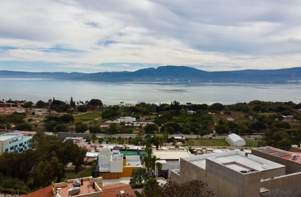 Terreno en Venta, Chapala.