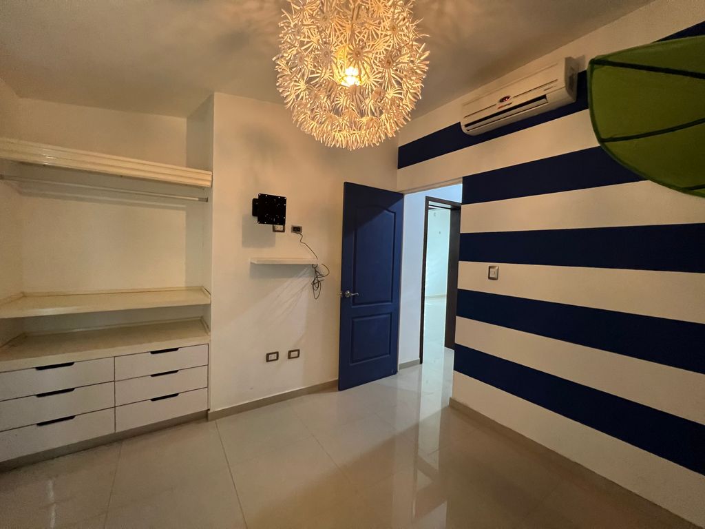 Casa en Renta cerca de Aley Del Valle Arropuerto