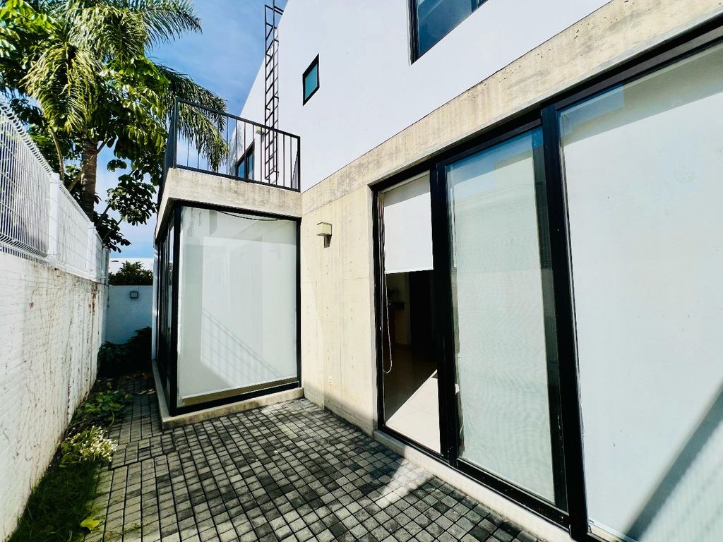 Casa En Venta En Jardin Real