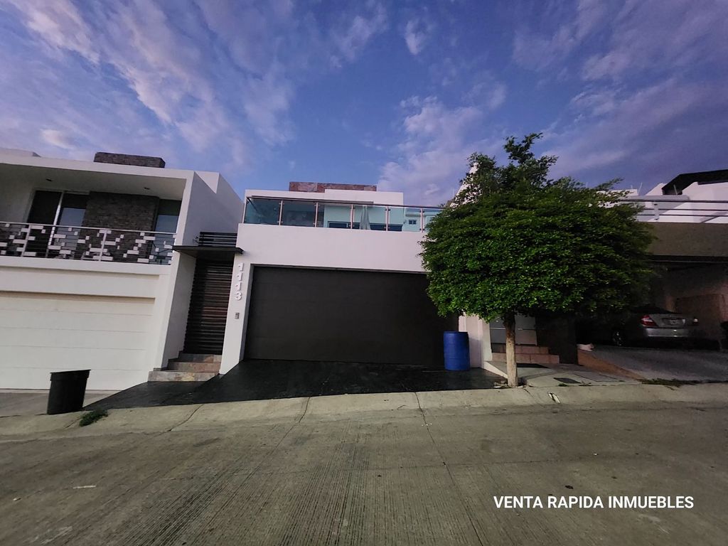 Casa en renta en Interlomas