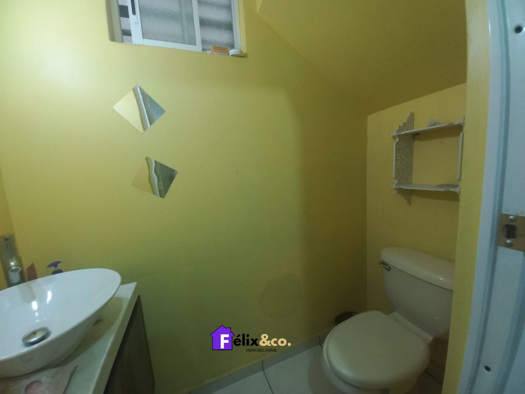 Casa Semi amueblada en renta en Portalegre por calle Cerrada