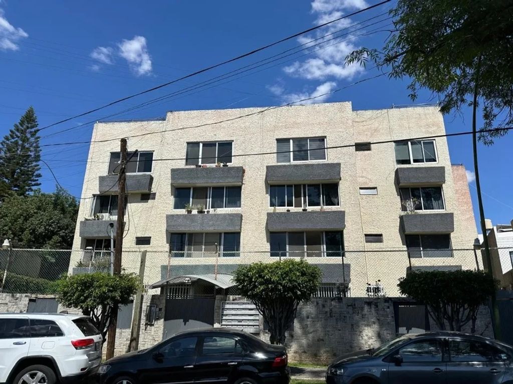 Departamento en renta en Calle Perla, Residencial Victoria, Zapopan $23,000