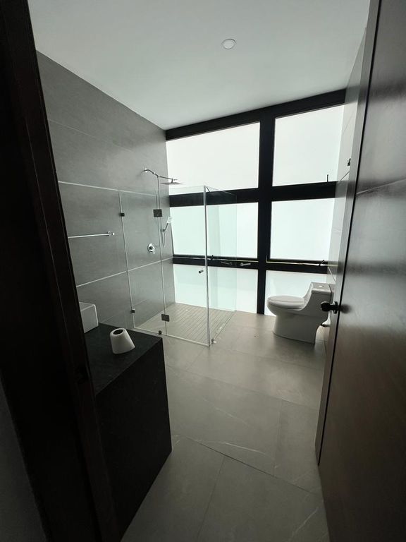 Casa en Venta, Valle Imperial, Coto Sueco.