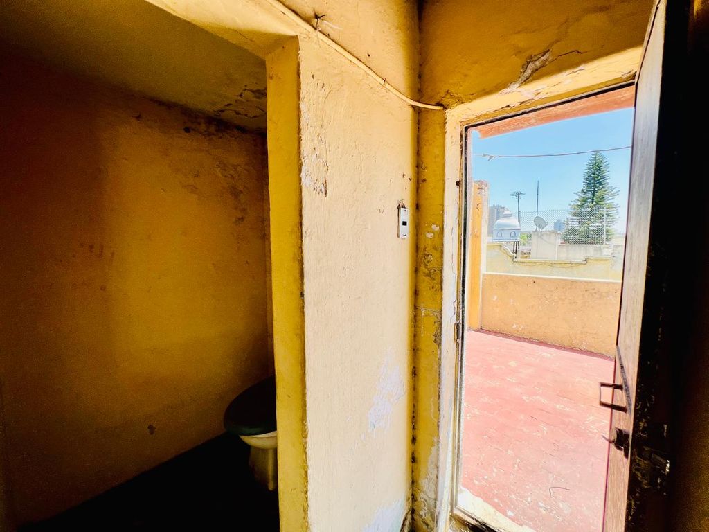 Casa En Venta En Colonia El Retiro, Guadalajara