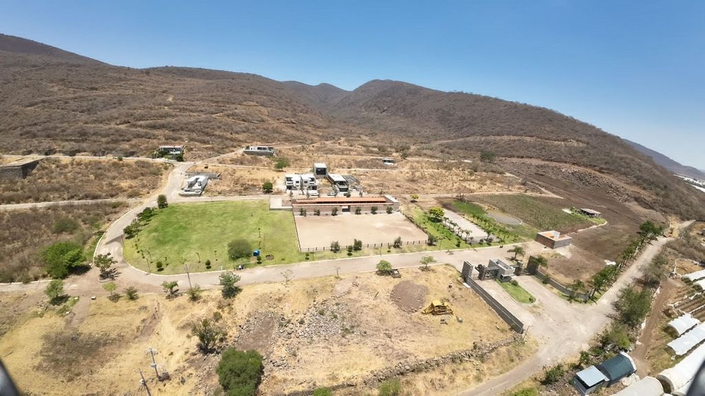 TERRENO VISTA LAGO EN JOCOTEPEC OPORTUNIDAD $ 950,000