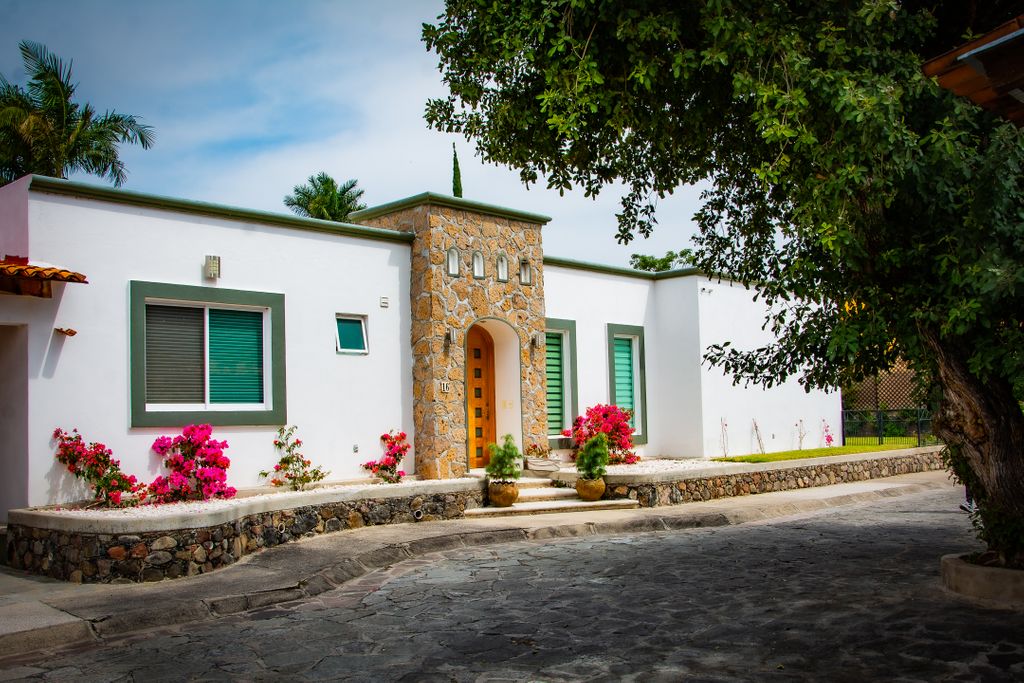 Casa en venta en Lib.,A,Chapala, Ajijic centro, Chapala, Jalisco