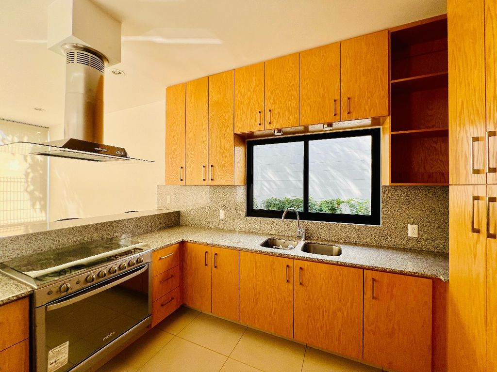 Casa En Venta En Jardin Real