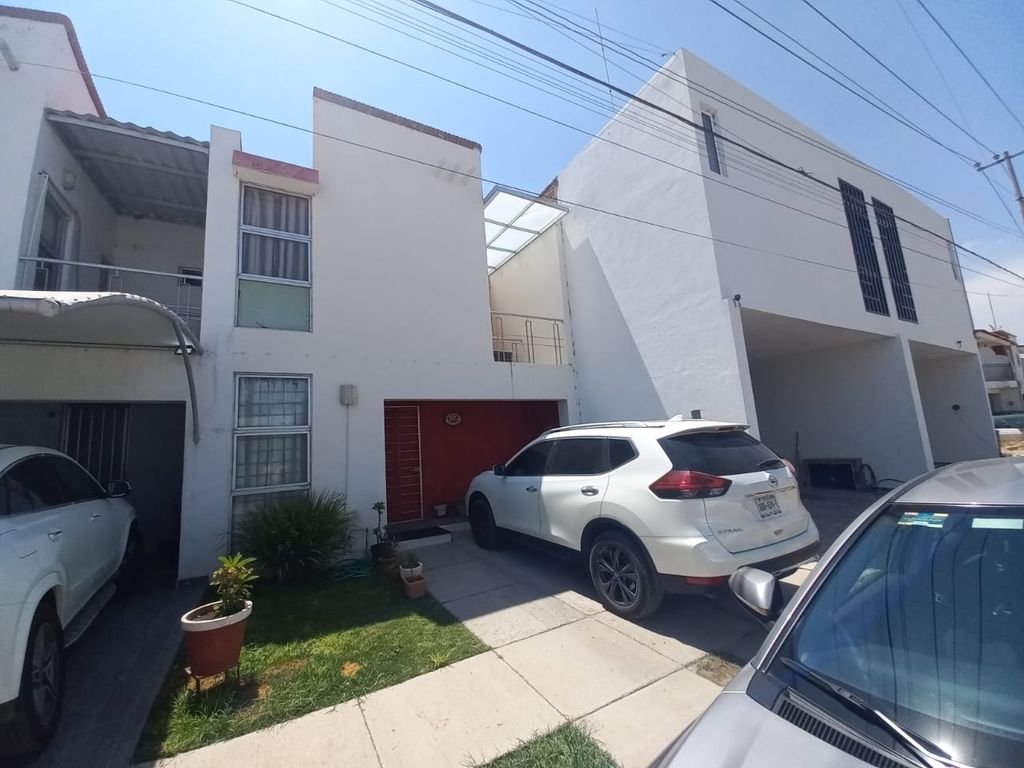 Casa en Venta Real del Valle $1,925,000