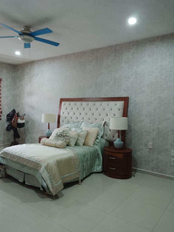 Casa En Venta En Colonia Lagos Del Country, Tepic