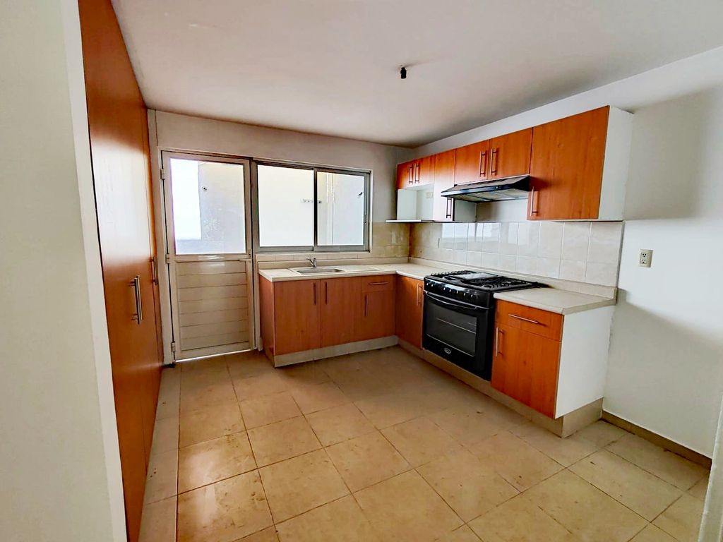 CASA EN RENTA ZONA CENTRO CELAYA