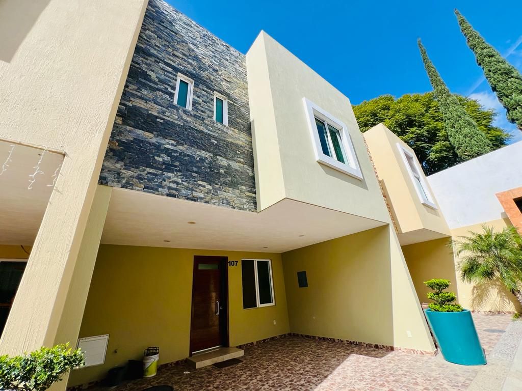 Casa En Venta En Condominio Varitas, San Agustin