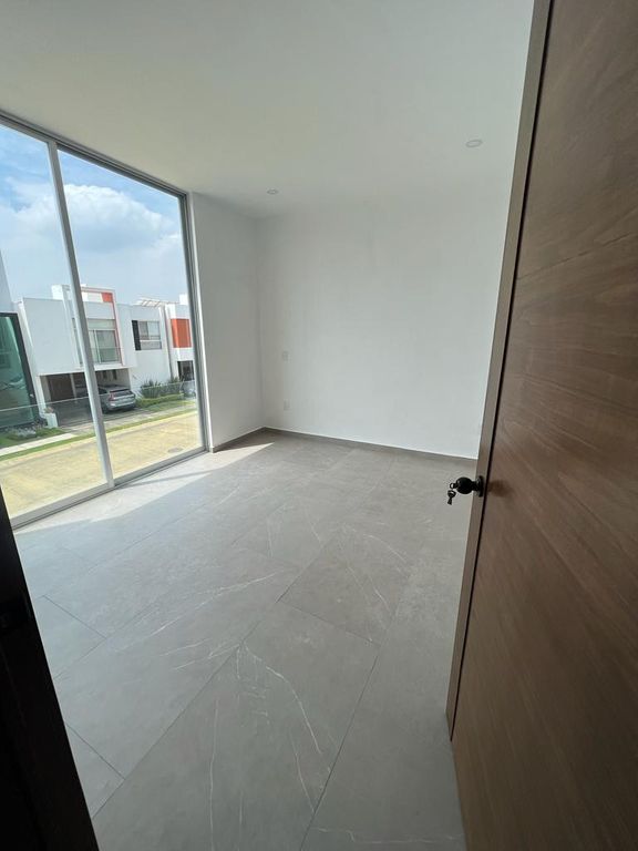 Casa en Venta, Valle Imperial, Coto Sueco.
