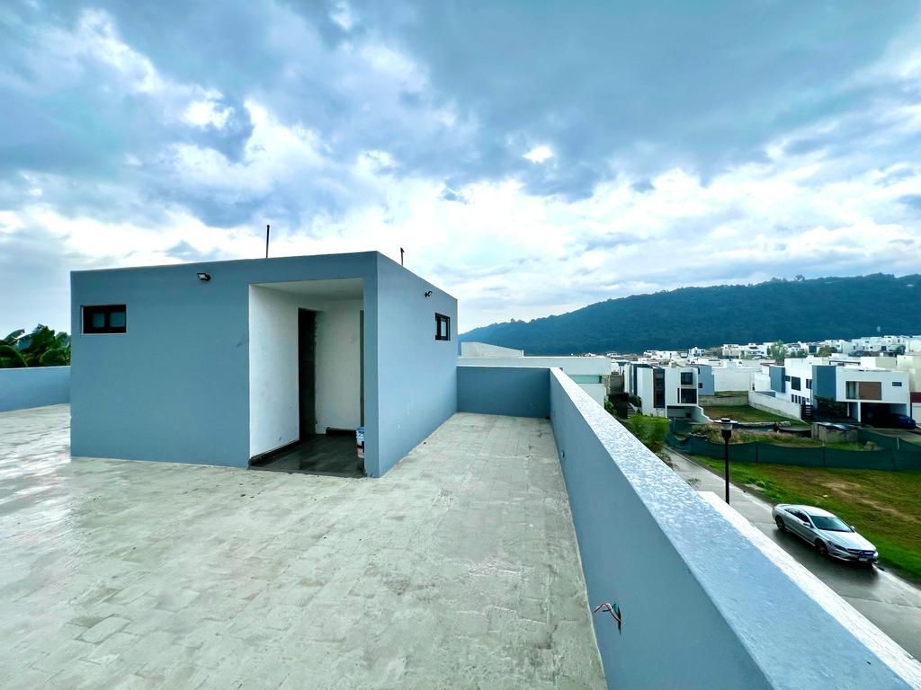 Casa En Venta En Los Robles, Zapopan