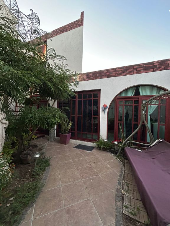 DEPARTAMENTO AMUEBLADO EN RENTA, CHAPALITA SUR