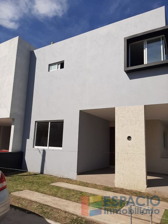 3 casas en venta en Los+olivos+i, Tlaquepaque, Jalisco 