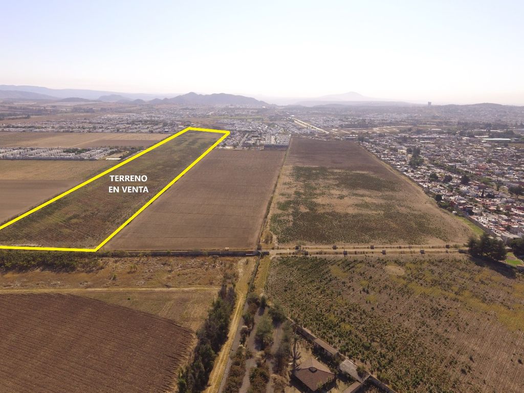 TERRENO MIXTO EN VENTA SOBRE AV JUAN GIL PRECIADO