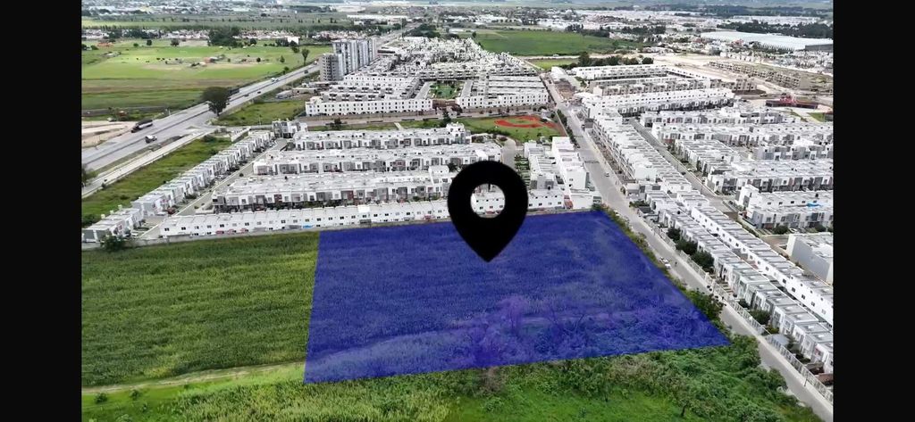 Terreno en Renta Parques de Tesistan.