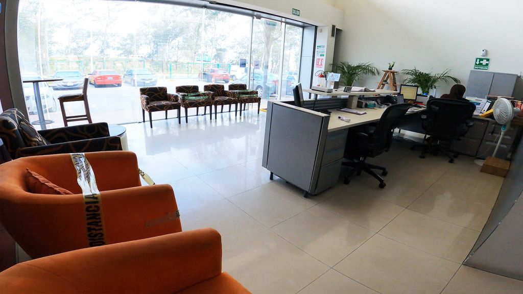 OFICINA EN RENTA EN ZAPOPAN SERVICIOS INCLUIDOS